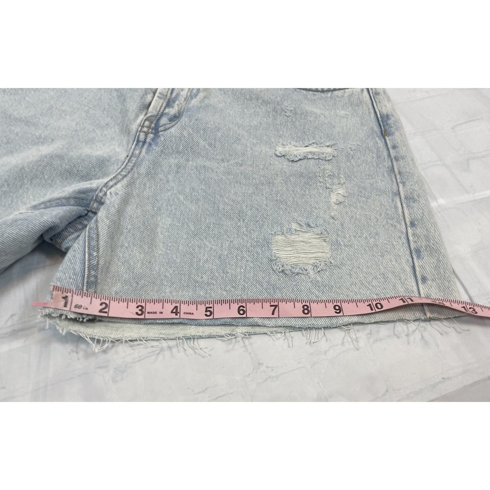 NEW Wild Fable Denim Shorts High Rise Woman's 8 Cut Off Light‎ Wash Distressed - Picture 14 of 14